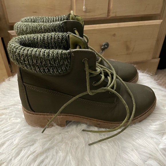 Bottes Femmes Electric Karma - Style Militaire, Vert Armée, Taille US 6, Occasion